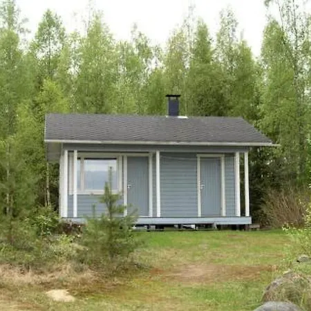 Holiday Home Kaepaelaemaeki 度假居 Simanala